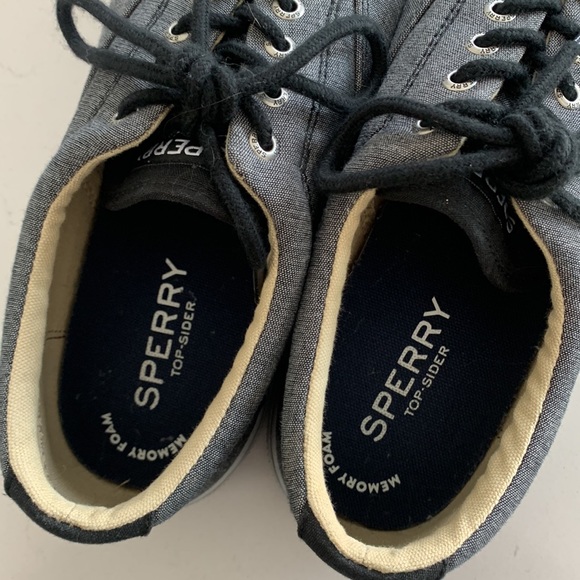 Men’s Sperry’s - Picture 5 of 6